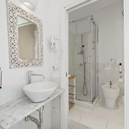 בית הארחה Domus Karalis קליארי